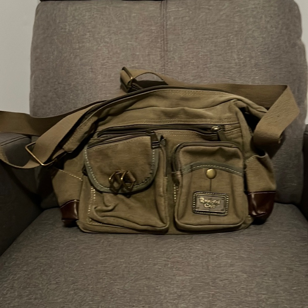 Women cloth crossbody bag. Like new.